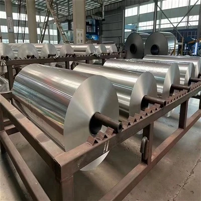 Lá nhôm để cắm trại